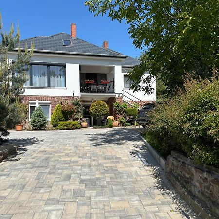Levendula Apartmanhaz Badacsonytomaj Luaran gambar