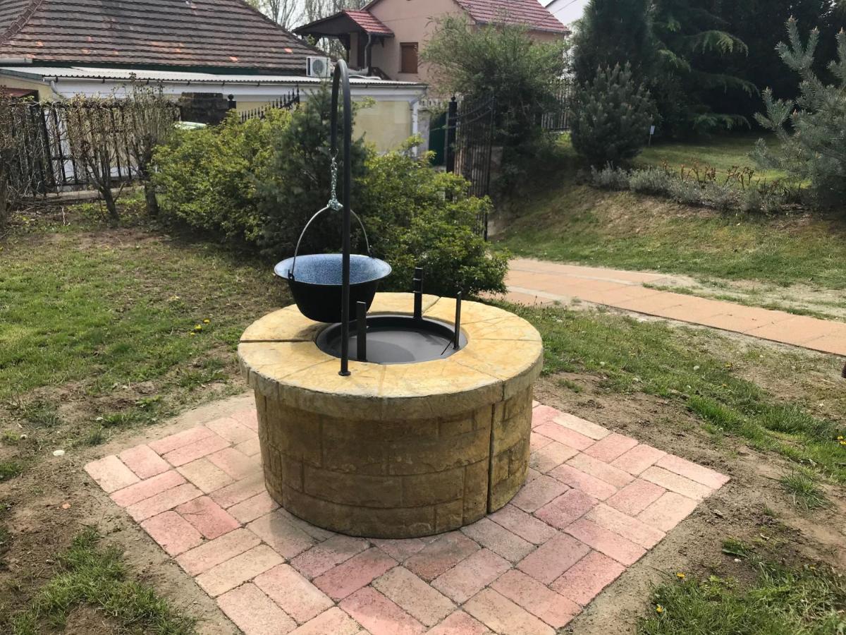 Levendula Apartmanhaz Badacsonytomaj Luaran gambar