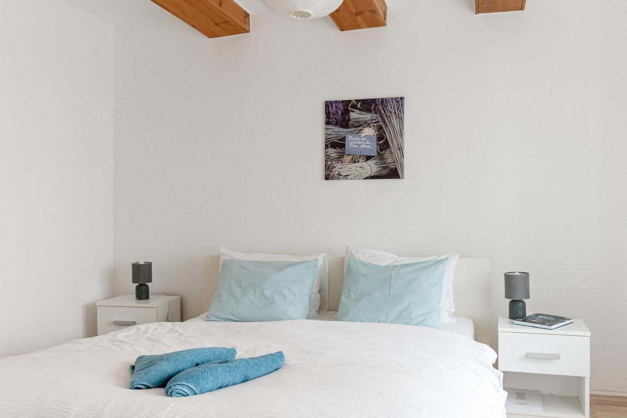 Levendula Apartmanhaz Badacsonytomaj Luaran gambar
